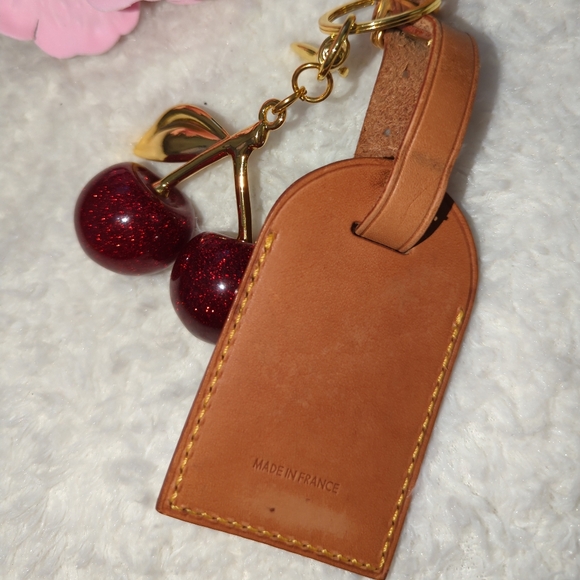 Louis Vuitton Leather Luggage Tag Cherry Key Holder with Gold and Tan Accents - Picture 3 of 4